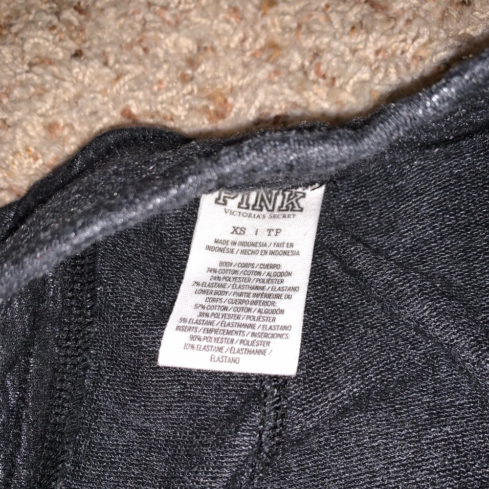 Pink - Picture 4 of 4